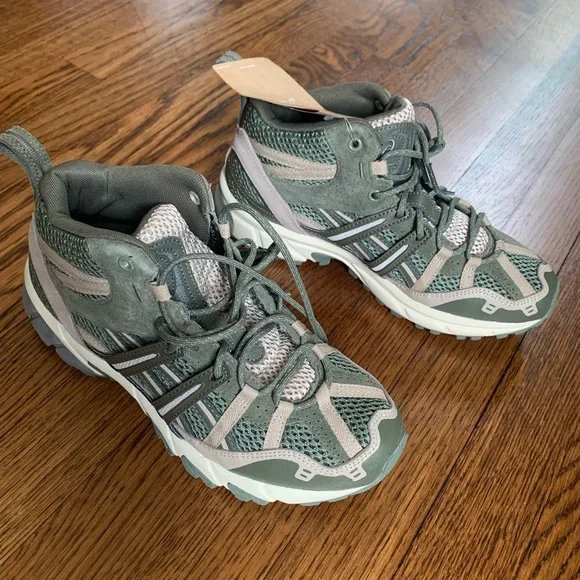 Asics NEW shoes! - Picture 3 of 7